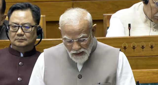 मोदी- युद्ध खत्म करने का एकमात्र रास्ता 'बातचीत', होर्मुज का रास्ता बंद न करें, गल्फ देशों में 1 करोड़ भारतीय नागरिक