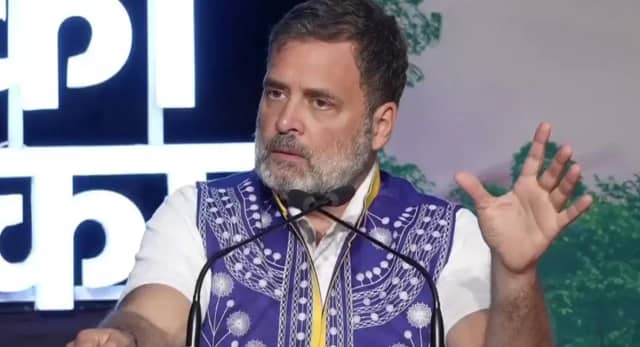 कहा- मोदी 100 % ट्रंप के कंट्रोल में है, संसद में डिबेट नहीं करते उन्हें समझौते का डर...