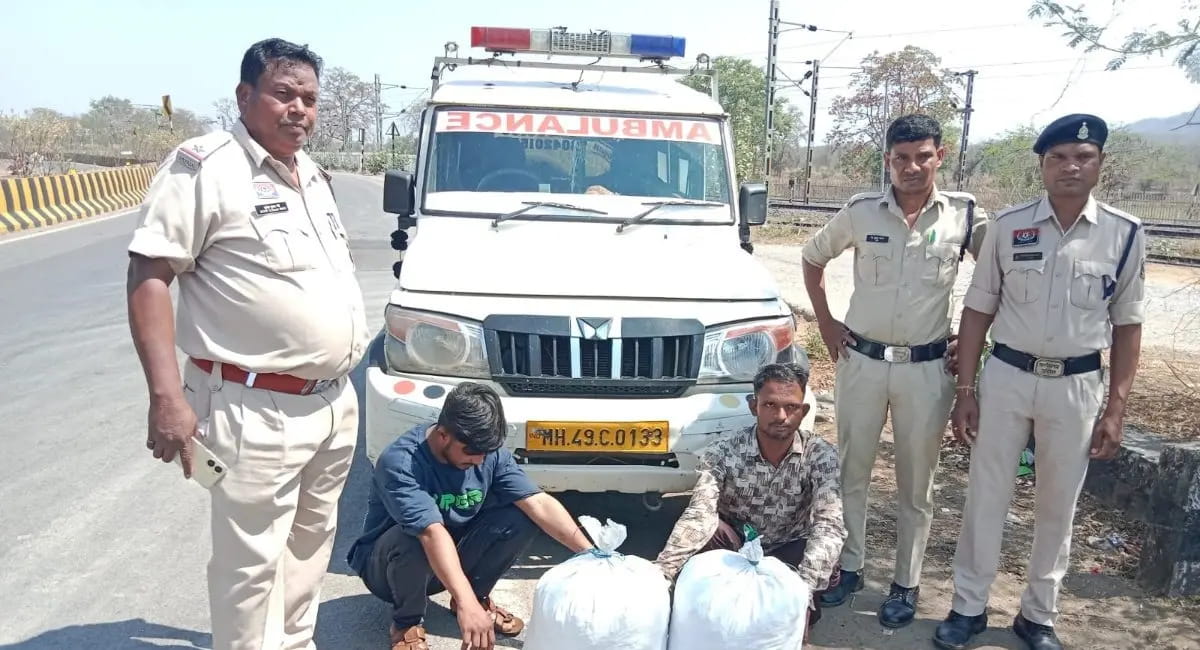 महासमुंद में पुलिस ने पकड़े 6 तस्कर, पिकअप वाहन से 2 क्विंटल से ज्यादा की खेप बरामद