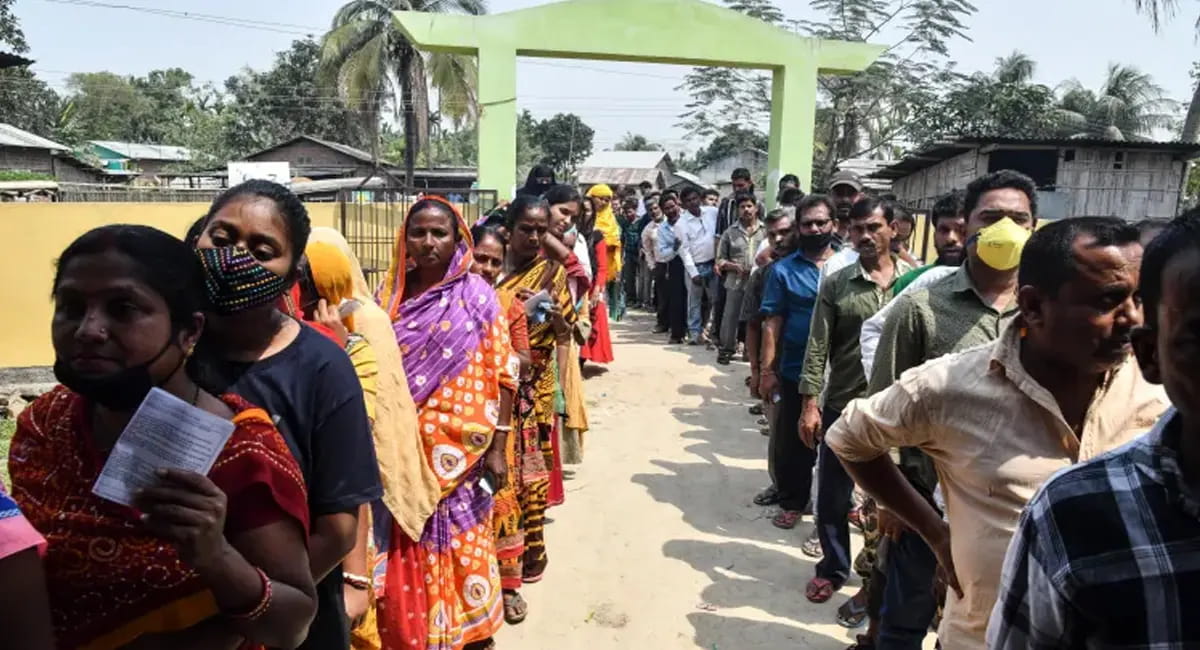 बंगाल में 41 % वोटिंग, सुवेंदु अधिकारी पर हमला, तमिलनाडु में 37 फीसदी से ज्यादा मतदान