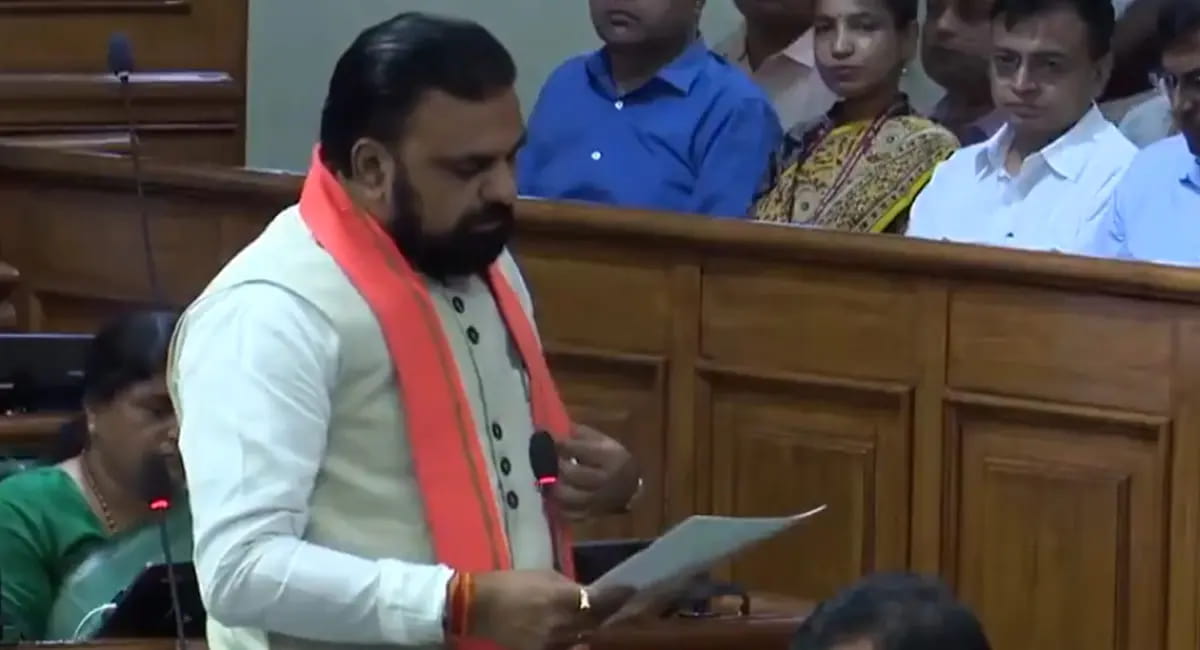 फ्लोर टेस्ट में पास हुए सम्राट चौधरी, JDU बोलीं कायम रहेगा विकास मॉडल, तेजस्वी बोले- भाजपा ने नीतीश को हटाकर गद्दारी की