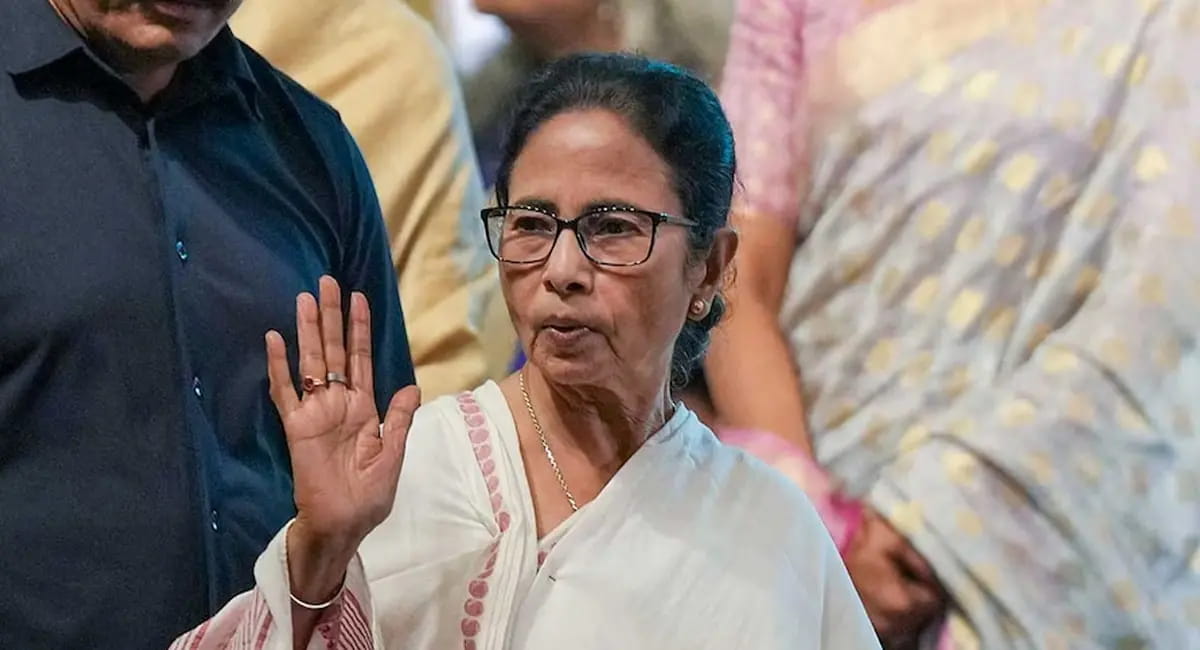 'लोकतंत्र ऐसा नहीं होना चाहिए…' बंगाल में वोटिंग के बीच ममता का बड़ा दावा