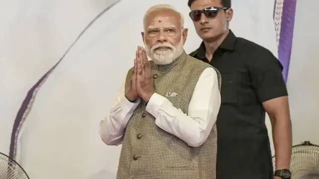 बेंगलुरु में PM मोदी के कार्यक्रम से 3 किमी दूर मिलीं जिलेटिन स्टिक, सुरक्षा एजेंसियों में हड़कंप