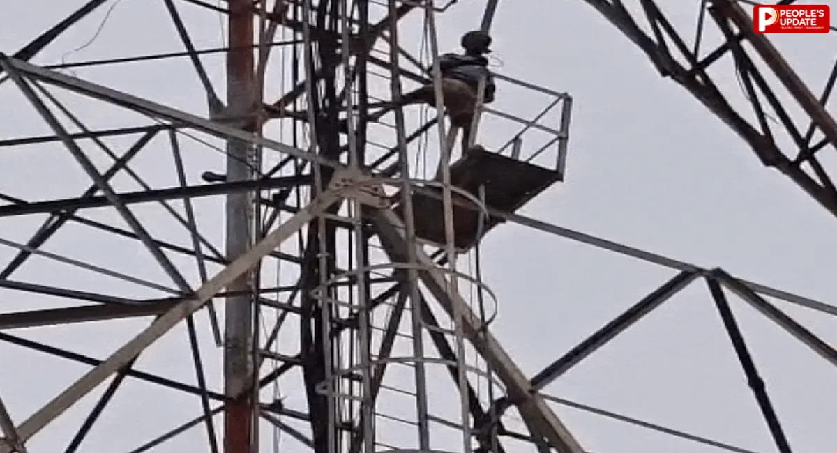 रेस्क्यू ऑपरेशन भी नाकाम, पुलिस ने तीन भाषाओं में समझाया