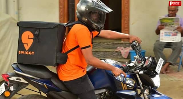 एक्सपायर्ड और खराब खाद्य उत्पाद बेचने के आरोप; मांगा जवाब