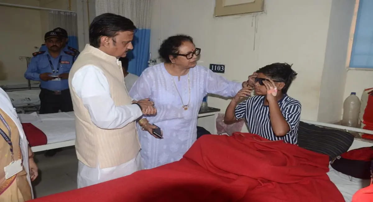 डिप्टी CM ने कार्बाइन गन से घायल हुए मरीजों से की मुलाकात, कहा- अवैध पटाखे रखने पर होगी सख्त कार्रवाई