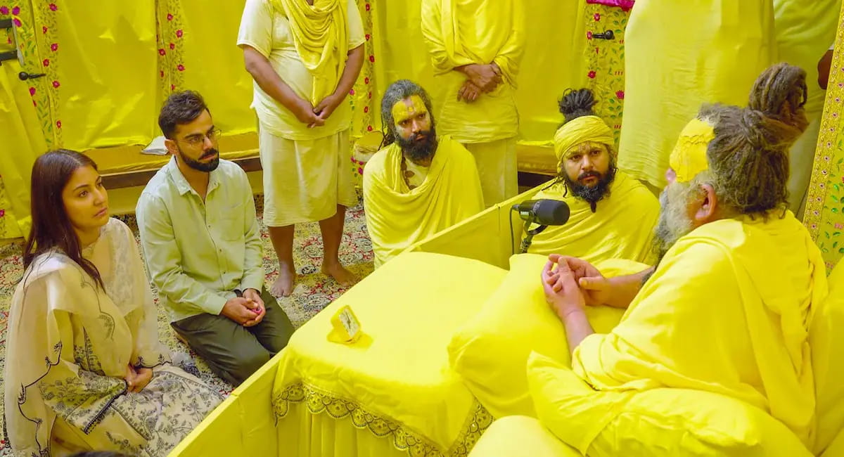 नम आंखों के पीछे क्या है राज? विराट-अनुष्का ने की प्रेमानंद महाराज से मुलाकात