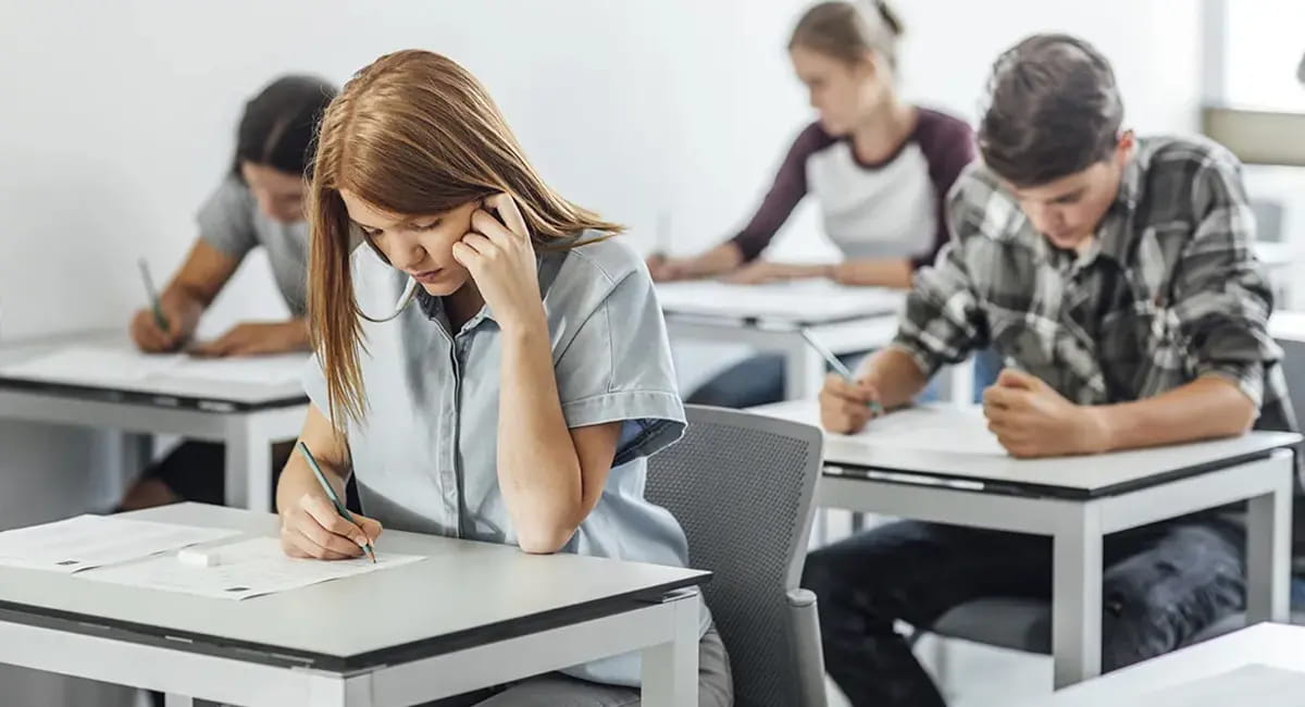 बोर्ड एग्जाम के साथ CUET की कैसे करें तैयारी? ये है आसान तरीका