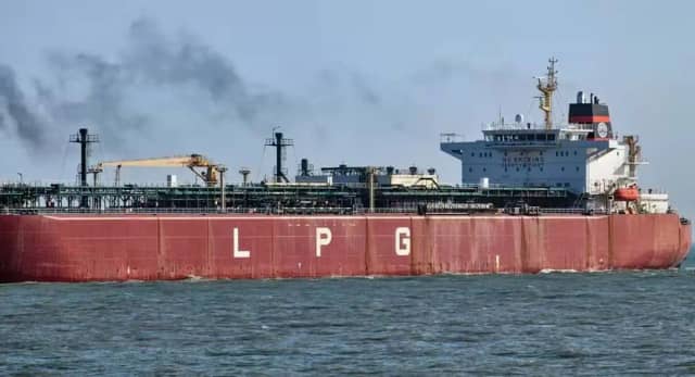 हजारों टन LPG लेकर भारत पहुंचा ‘नंदा देवी’ जहाज