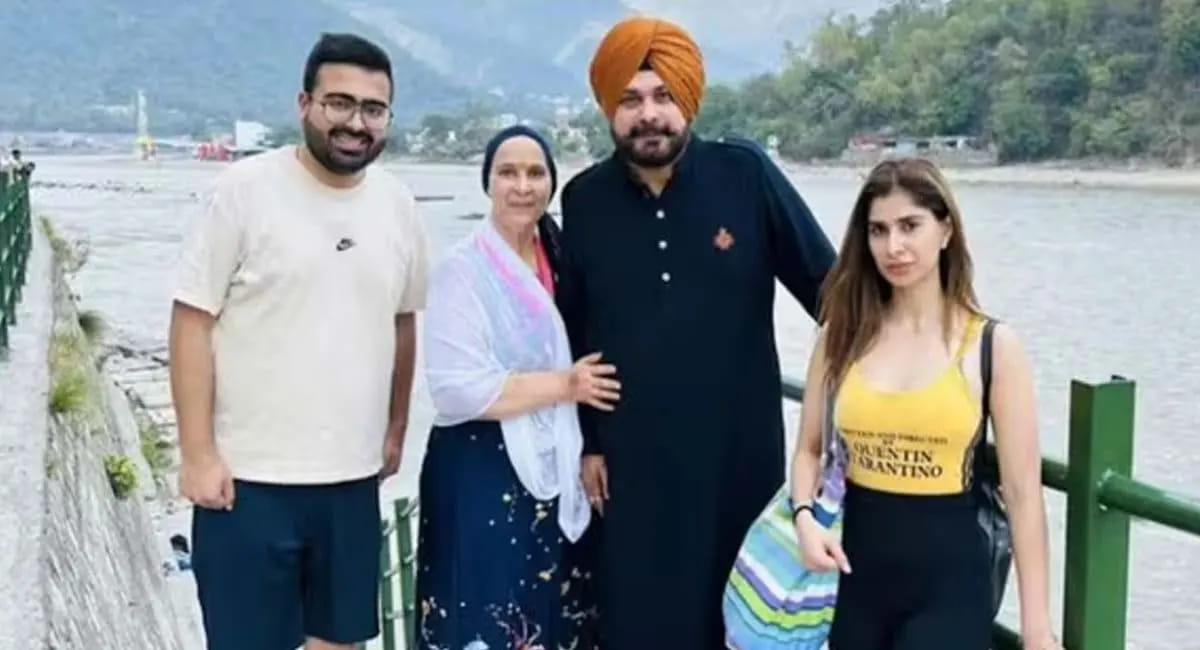 जीते जी संपत्ति का बंटवारा, बच्चों में बांटी करोड़ों की प्रॉपर्टी