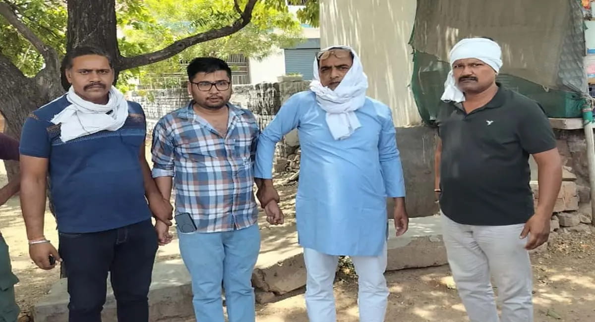 6 हजार की रिश्वत लेते ही पहुंच गई लोकायुक्त टीम, हुआ बड़ा खुलासा