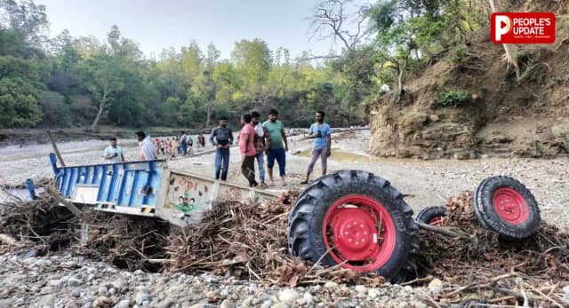 शिवालिक पहाड़ियों से उतरा पानी, दो महिलाओं की मौत