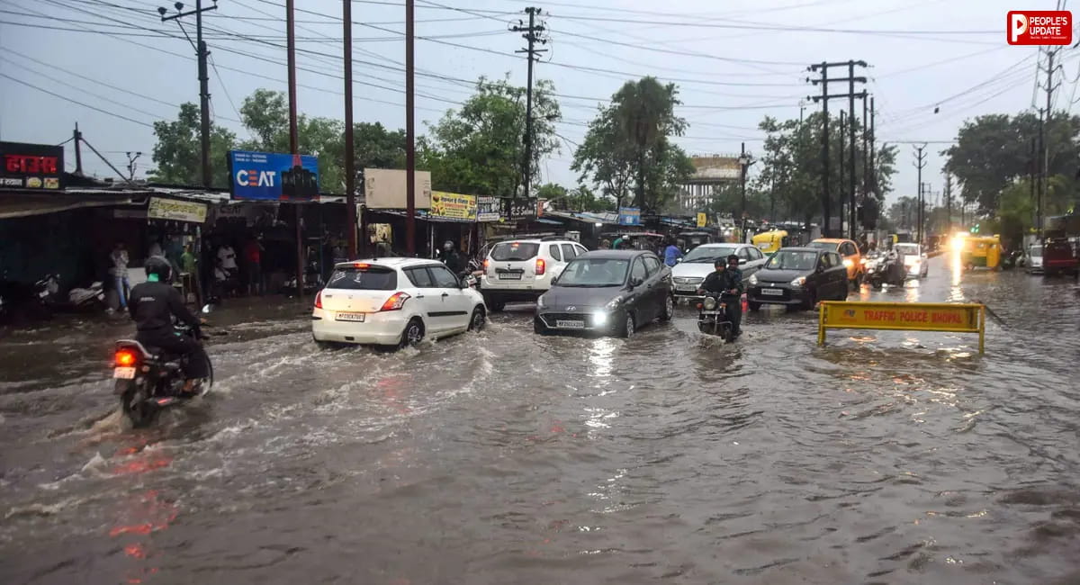 मध्य प्रदेश में फिर मेहरबान हुआ मानसून, 15 जिलों में भारी से अति भारी बारिश का अलर्ट, अगले 4 दिन बरसेंगे बादल