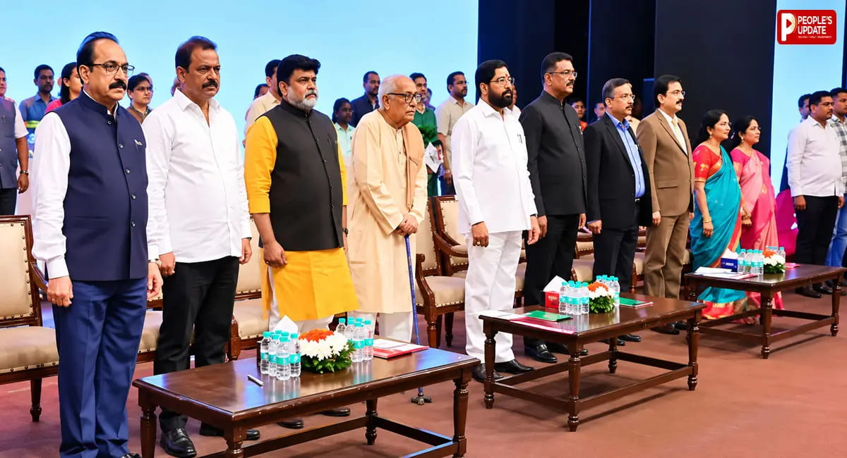 वंदे मातरम् की जगह बजा लता मंगेशकर के एल्बम का गाना, 4 मिनट तक खड़े रहे लोग; एकनाथ शिंदे ने मांगी माफी
