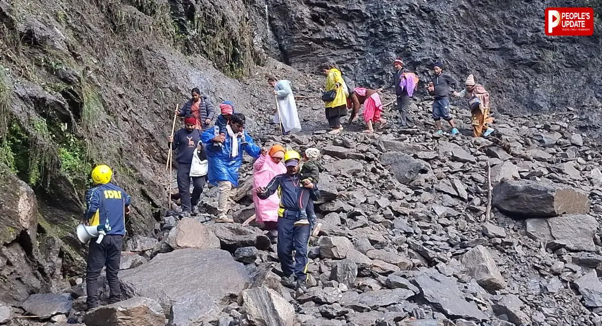 केदारनाथ यात्रा मार्ग पर बड़ा हादसा, पहाड़ से गिरी चट्टान ने ली यात्री की जान; करीब 1,000 लोग फंसे