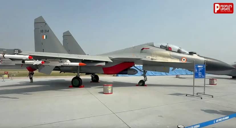 Indian Air Force Day 2026: SU-30 MKI के साथ ब्रह्मोस की पहली झलक आई सामने, हिंडन एयरबेस में दिखी भारतीय वायुसेना की ताकत