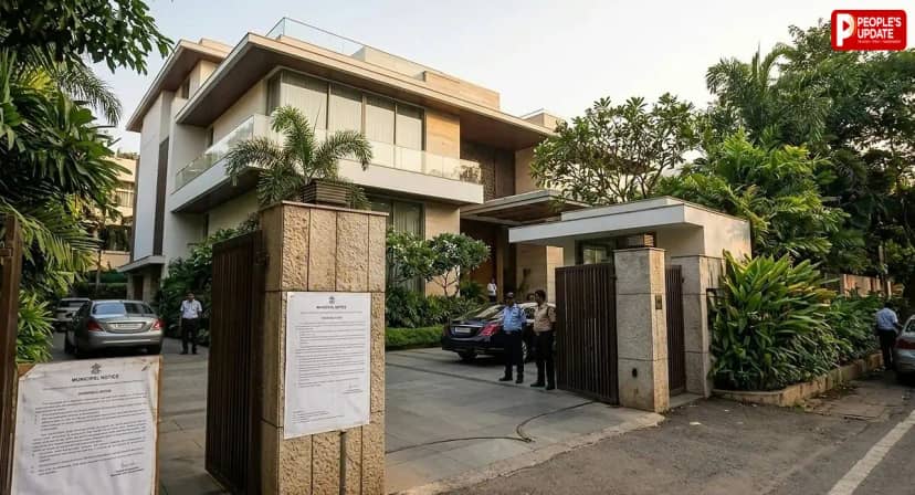 Ajay Devgan Juhu Bungalow: अजय देवगन के जुहू बंगले पर BMC का बुलडोजर, अवैध निर्माण पर कार्रवाई; सैलून-स्पा खोलने को लेकर भी विवाद
