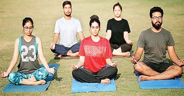 गाइडेड मेडिटेशन से संभालें रिश्ते, ताकि धैर्य व शांति से मिले समाधान