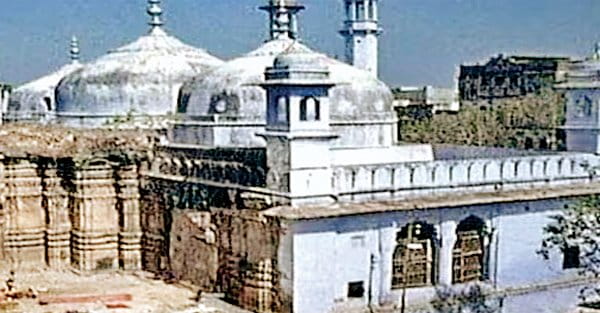 राष्ट्रीय मंदिर के अवशेषों पर बनाई गई थी ज्ञानवापी मस्जिद