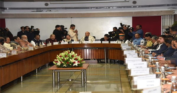 बजट सत्र से पहले सत्ता पक्ष ने मानी विपक्ष की मांग, सस्पेंड हुए 146 विपक्षी सांसद हुए बहाल, सर्वदलीय बैठक में हुआ फैसला