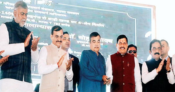 बड़े तालाब के ऊपर रोप-वे और केबल कार चलेंगी, गडकरी ने सरकार से मांगा प्रपोजल