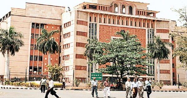 IAS अफसरों को डिग्री व विशेषज्ञता से अलग मिल रहीं पोस्टिंग