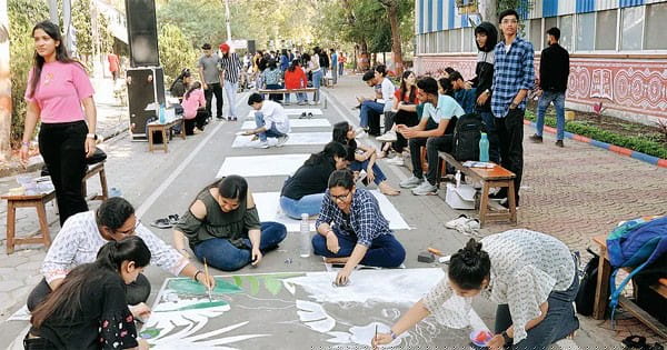 SGSITS में 1000 स्टूडेंट्स लगातार 30 घंटे तक बनाएंगे 92 पेंटिंग्स