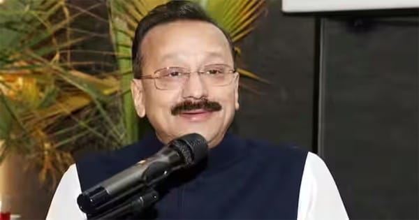 महाराष्ट्र में कांग्रेस को एक और बड़ा झटका, पूर्व मंत्री बाबा सिद्दीकी ने पार्टी से दिया इस्तीफा