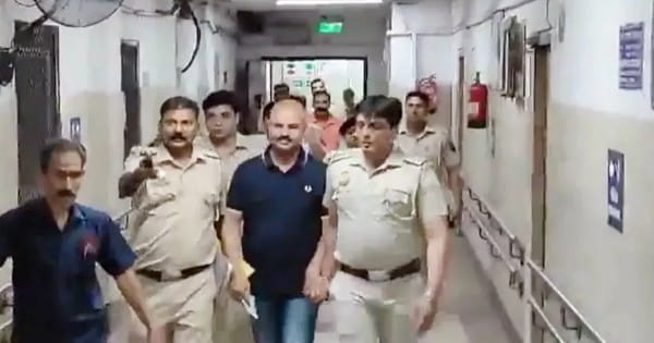 स्वाति मालीवाल केस : आईफोन डेटा रिकवरी के लिए बिभव को मुंबई ले गई दिल्ली पुलिस, डेटा किसी को किया ट्रांसफर
