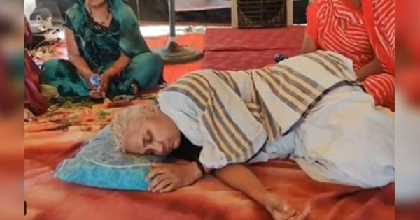 DHAR NEWS : मेधा पाटकर की तबीयत बिगड़ी, निसरपुर में छठे दिन भी डूब प्रभावितों का आमरण अनशन जारी