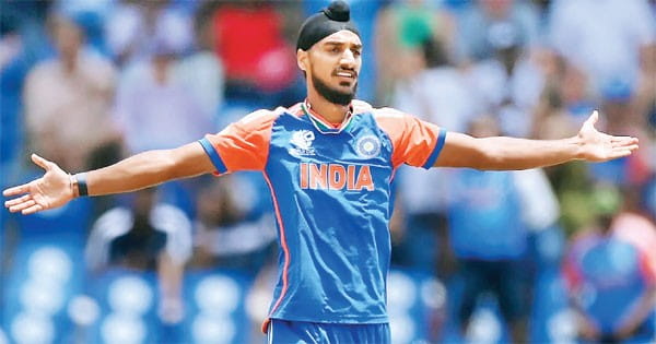 रोहित के तूफान में उड़ा ऑस्ट्रेलिया सेमीफाइनल में इंग्लैंड से होगी भिड़ंत