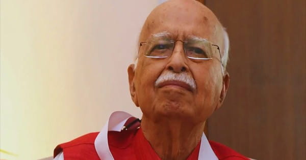 दिल्ली एम्स से डिस्चार्ज हुए Lal Krishna Advani, देर रात तबीयत बिगड़ने पर कराया था भर्ती