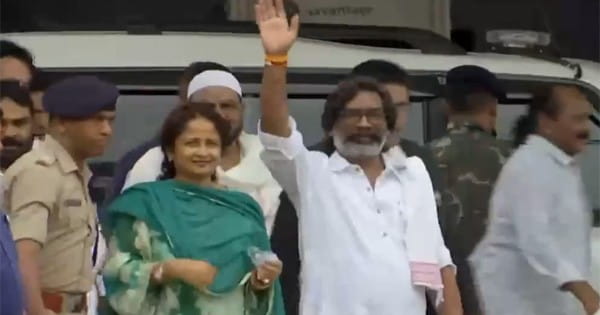 हेमंत सोरेन 5 महीने बाद रांची जेल से रिहा, जमीन घोटाला मामले में झारखंड HC से मिली जमानत