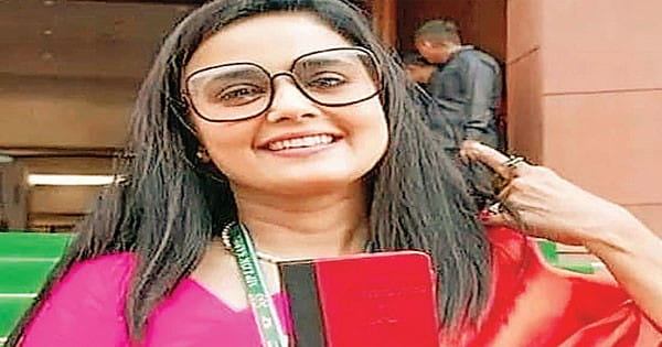 महुआ मोइत्रा पर होगी कार्रवाई, NCW चीफ पर विवादित बयान को लेकर मुश्किल में आईं