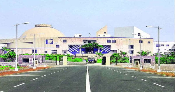 बुधनी में कश्मकश, बीना में कांग्रेस की नजर अब भाजपा के पूर्व विधायक पर