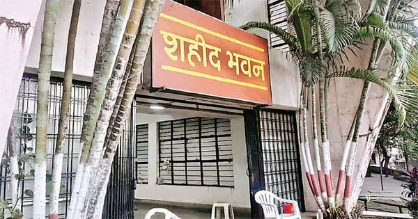 सुविधाएं बढ़ाने से पहले दोगुना किया किराया, रंगकर्मियों ने जताई आपत्ति