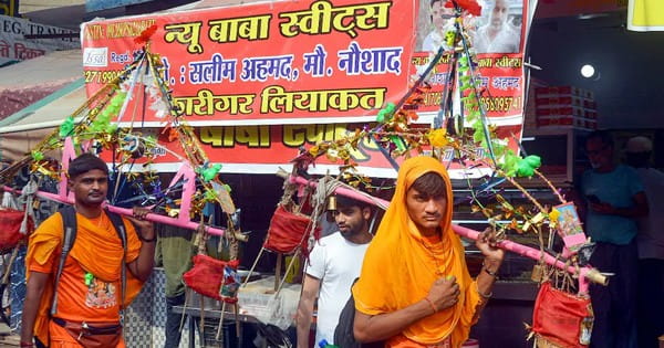 कांवड़ रूट पर नाम लिखने की रोक रहेगी जारी, यूपी सरकार की SC में सफाई- खाने में लहसुन-प्याज से हो रहे थे झगड़े