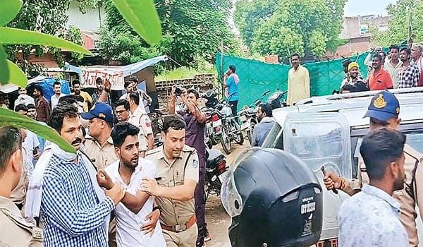 कांग्रेस की जन आक्रोश रैली के बाद फायरिंग, 1 गिरफ्तार