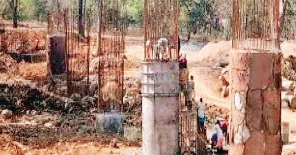 विकास कार्यों से कमजोर हुईं नक्सलवाद की जड़ें