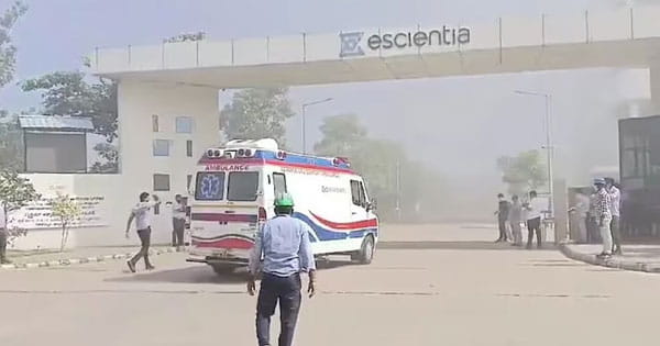Andhra Pradesh : अनकापल्ली की फार्मा कंपनी के कारखाने में लगी आग, 4 कर्मचारियों की मौत