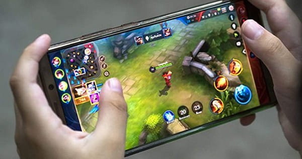 Free Fire Game की लत ने ली जान, रातभर गेम खेला, सुबह तीसरी मंजिल से लगा दी छलांग