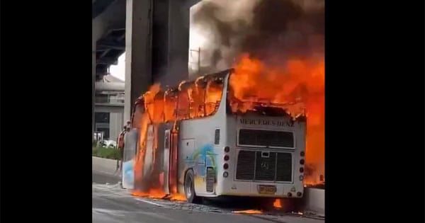 Thailand School Bus Fire : बैंकॉक में स्कूल बस में लगी आग, छात्रों सहित 25 लोगों की मौत; सामने आई हादसे की वजह