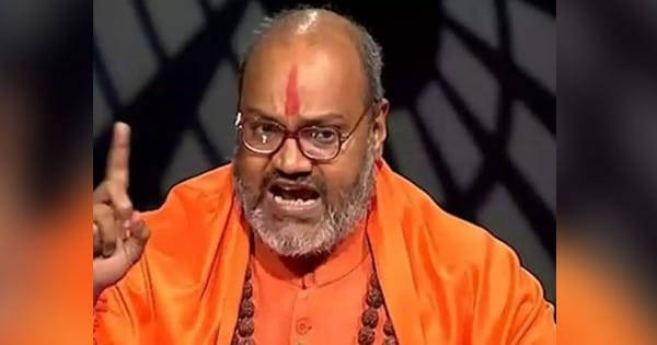 Yati Nasinghanand Controversy : बतौर इंजीनियर मॉस्को और लंदन में किया काम, धर्म-राजनीति ने छीना परिवार; जानें क्यों हैं मुसलमान गुस्सा