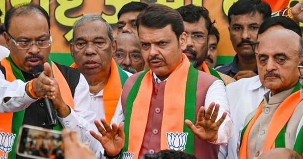Maharashtra Assembly Elections 2024 : बीजेपी ने जारी की 99 कैंडिडेट्स की पहली लिस्ट, नागपुर साउथ वेस्ट से देवेंद्र फडणवीस, कामठी से प्रदेश अध्यक्ष बावनकुले को टिकट