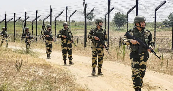 बीएसएफ ने पंजाब सीमा पर तीन ड्रोन बरामद किए