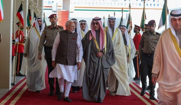 कुवैत में पीएम मोदी : कथकली डांस के साथ जोरदार स्वागत, द्विपक्षीय संबंधों को मिलेगी मजबूती