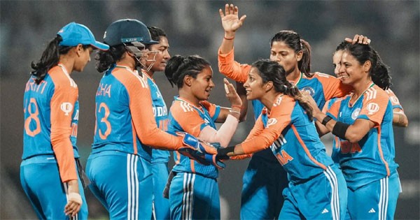 भारतीय महिला टीम ने वेस्टइंडीज को रिकॉर्ड 211 रनों से पराजित किया