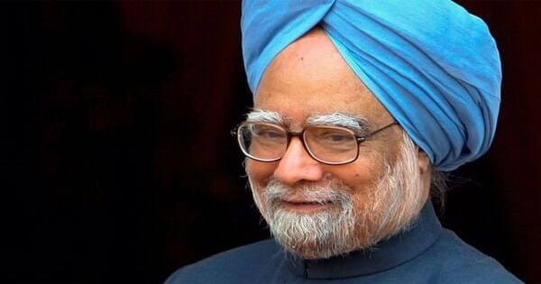 Dr. Manmohan Singh Passes Away : पाकिस्तान छोड़ कर आया परिवार, भारत के अर्थव्यवस्था को दी नई दिशा, कभी राजीव गांधी ने कहा था ‘जोकर’