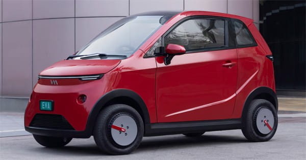 भारत की पहली सोलर पावर्ड इलेक्ट्रिक कार लॉन्च, पुणे स्थित Vayve Mobility ने Bharat Mobility Expo 2025 में किया पेश, कीमत 3.25 लाख से शुरू