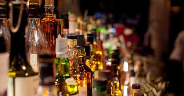 भोपाल में शराब दुकानों की लॉटरी का आज अंतिम दिन, 38 नई दुकानों के लिए जमा होंगे आवेदन, जाने नवीनीकरण की प्रक्रिया…